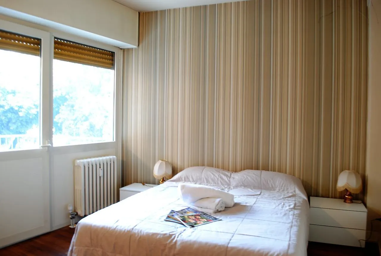 Dreaming Piazza Bra Rooms Verona Italy